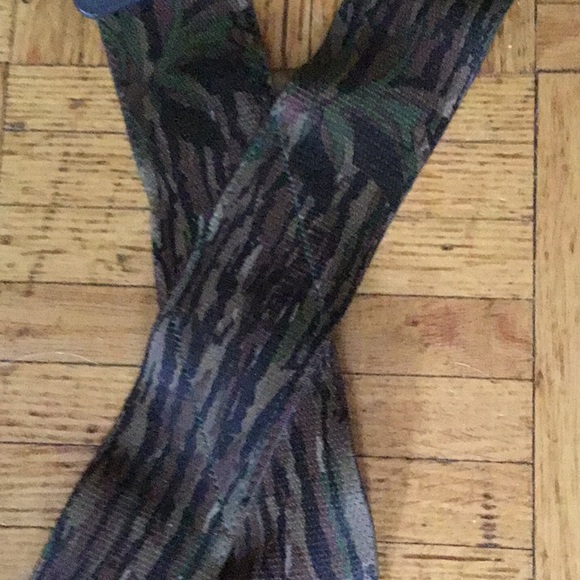 Men’s Camo suspenders 4 items for $20 ❤️ - Picture 2 of 2